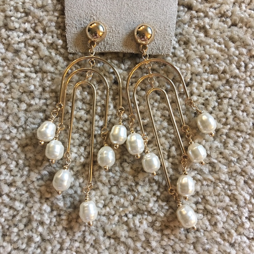 💎Anthropologie Pearl Earrings